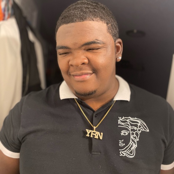 Meet your Posher, Jonathan - Picture 8 of 10